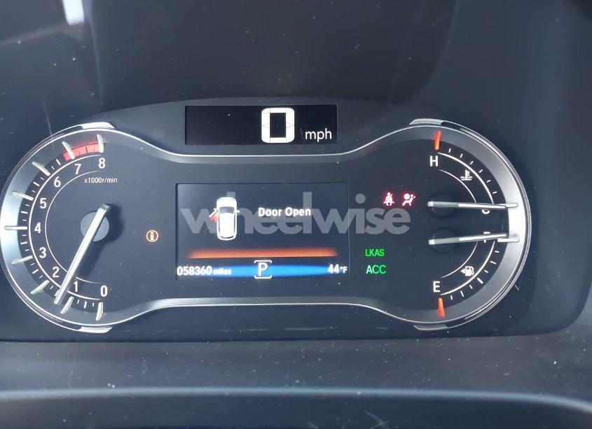Photo 7 of 2018 Honda Pilot ELITE (VIN 5FNYF6H01JB001590)