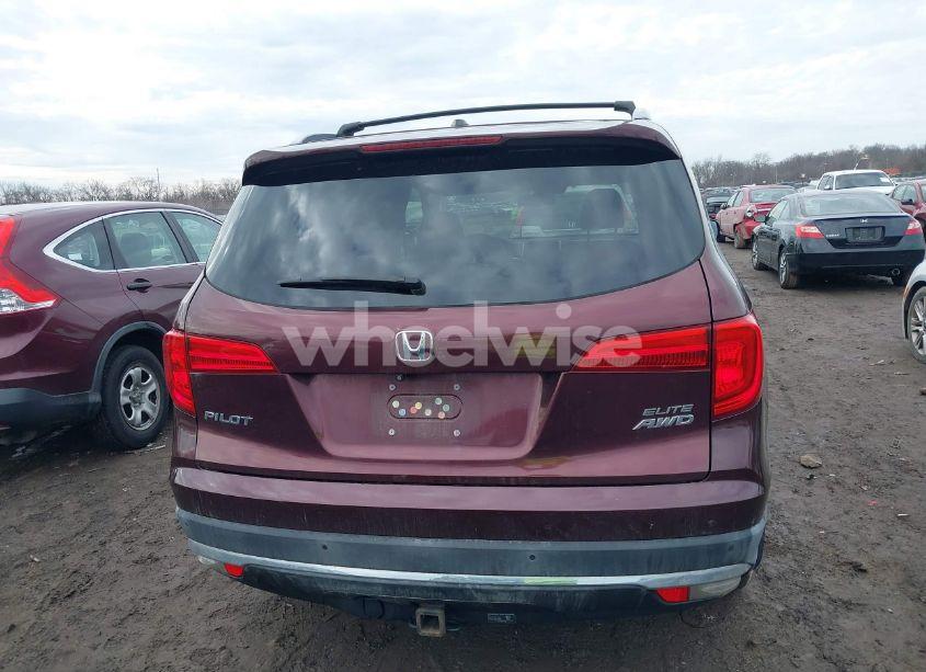 Photo 16 of 2016 Honda Pilot ELITE (VIN 5FNYF6H02GB021131)