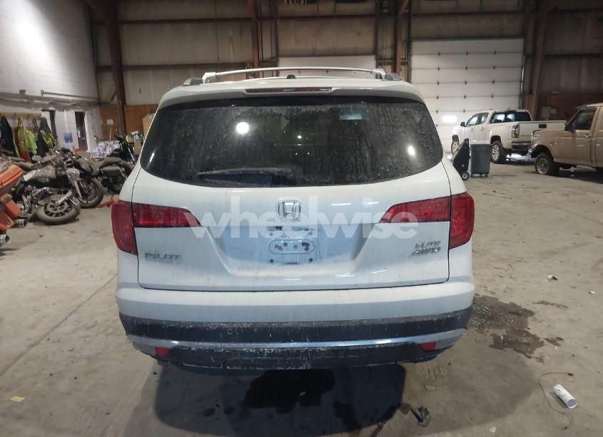 Photo 16 of 2016 Honda Pilot ELITE (VIN 5FNYF6H02GB052864)