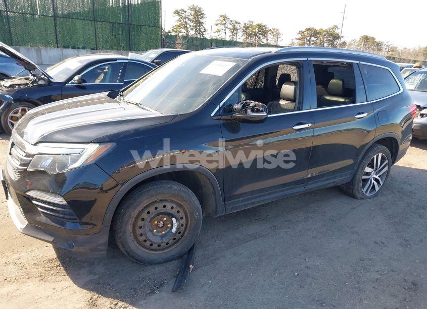 Photo 6 of 2016 Honda Pilot ELITE (VIN 5FNYF6H02GB063220)