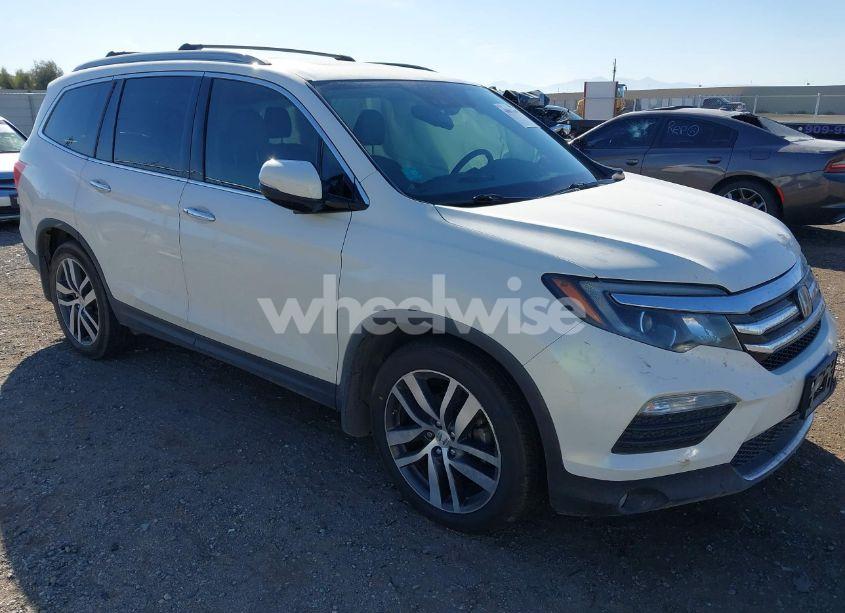 2017 Honda Pilot ELITE (VIN 5FNYF6H02HB042160) main photo
