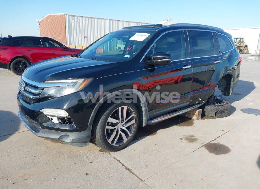 Photo 2 of 2017 Honda Pilot ELITE (VIN 5FNYF6H02HB095585)
