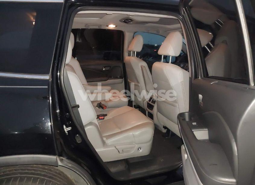 Photo 8 of 2017 Honda Pilot ELITE (VIN 5FNYF6H02HB095585)