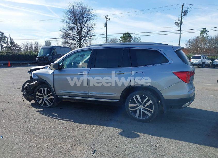 Photo 14 of 2018 Honda Pilot ELITE (VIN 5FNYF6H02JB040687)