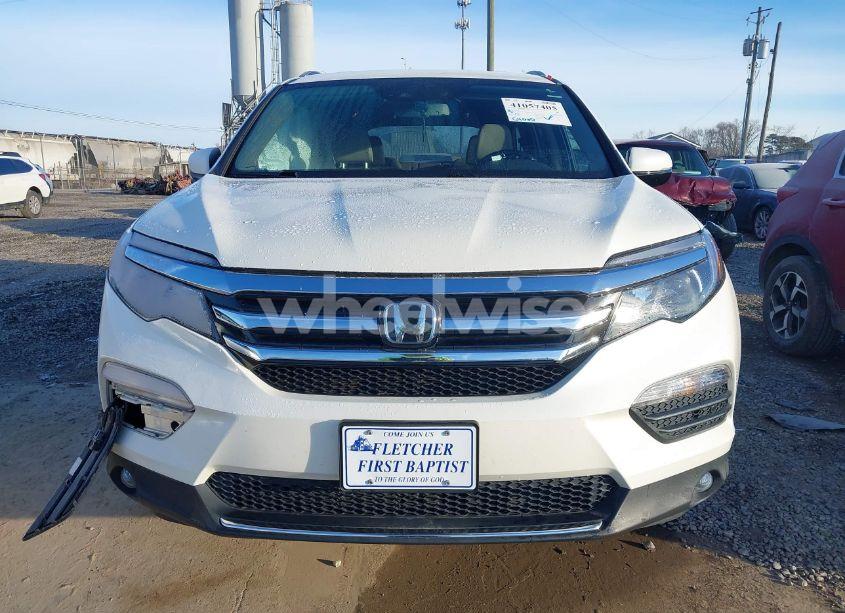 Photo 13 of 2018 Honda Pilot ELITE (VIN 5FNYF6H02JB041158)
