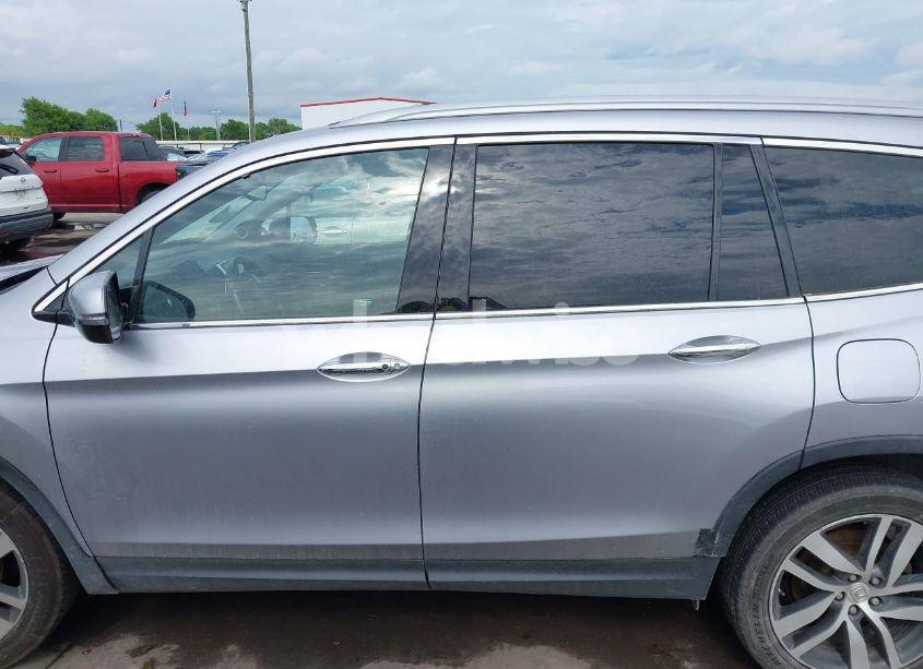 Photo 15 of 2016 Honda Pilot ELITE (VIN 5FNYF6H03GB123800)