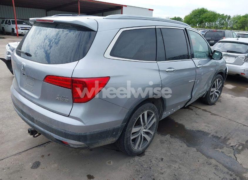 Photo 4 of 2016 Honda Pilot ELITE (VIN 5FNYF6H03GB123800)