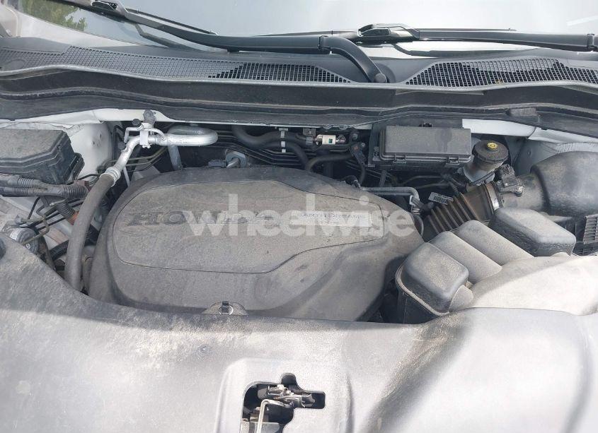 Photo 10 of 2018 Honda Pilot ELITE (VIN 5FNYF6H03JB047552)