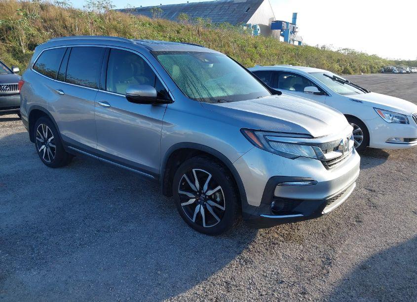 2022 Honda Pilot AWD ELITE (VIN 5FNYF6H03NB030479) main photo