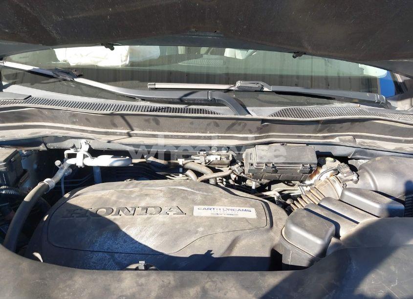 Photo 10 of 2016 Honda Pilot ELITE (VIN 5FNYF6H04GB094744)