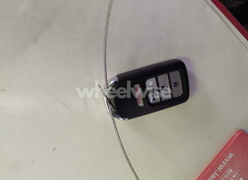 Photo 11 of 2016 Honda Pilot ELITE (VIN 5FNYF6H04GB094744)