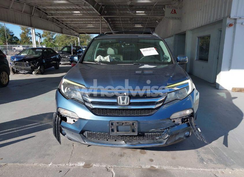 Photo 12 of 2016 Honda Pilot ELITE (VIN 5FNYF6H04GB094744)
