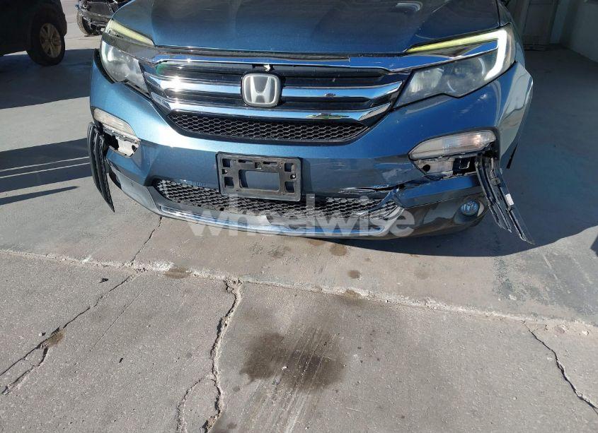 Photo 6 of 2016 Honda Pilot ELITE (VIN 5FNYF6H04GB094744)