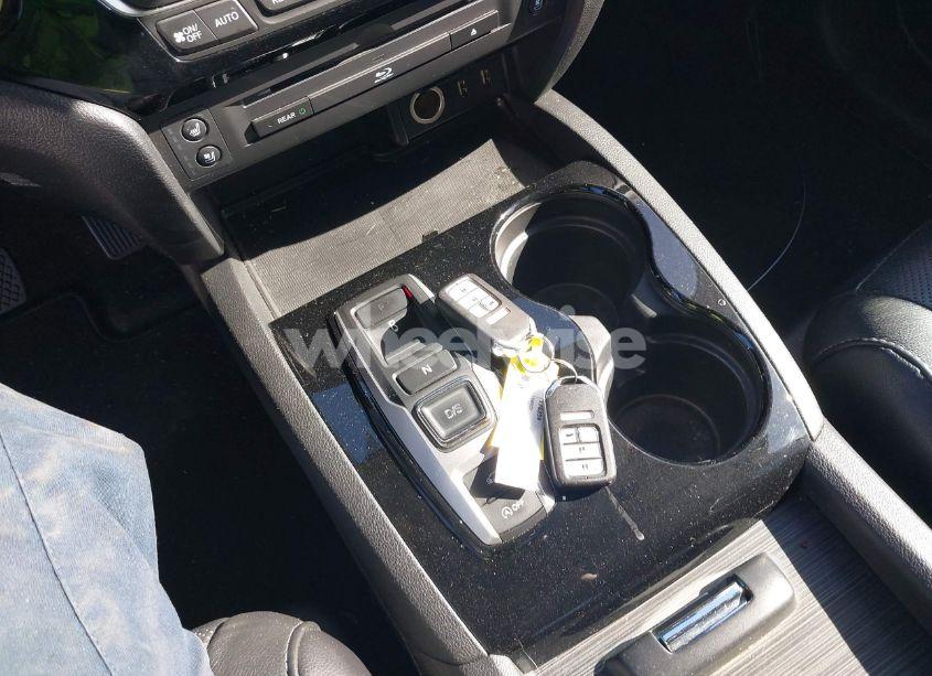 Photo 11 of 2017 Honda Pilot ELITE (VIN 5FNYF6H04HB032553)