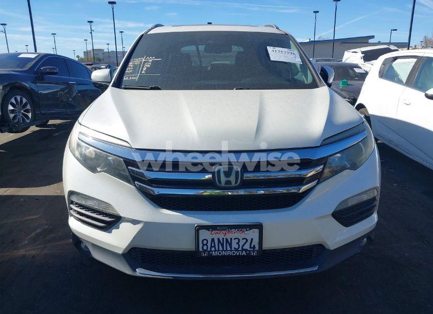 Photo 12 of 2017 Honda Pilot ELITE (VIN 5FNYF6H04HB032553)