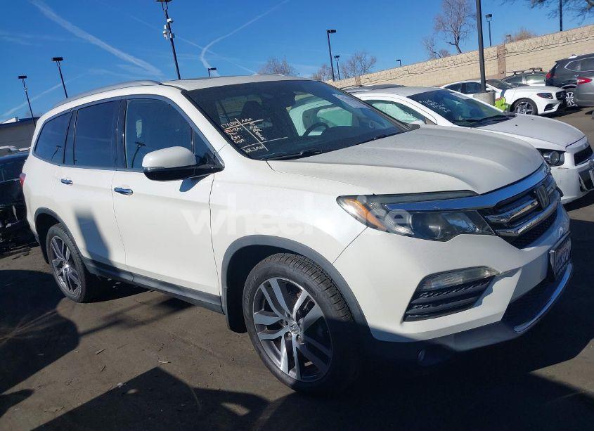 Photo 13 of 2017 Honda Pilot ELITE (VIN 5FNYF6H04HB032553)