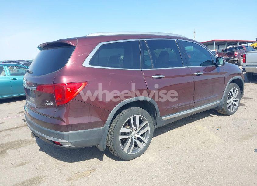 Photo 4 of 2017 Honda Pilot ELITE (VIN 5FNYF6H04HB051023)