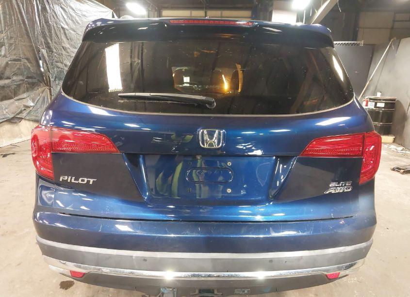 Photo 16 of 2017 Honda Pilot ELITE (VIN 5FNYF6H04HB095605)