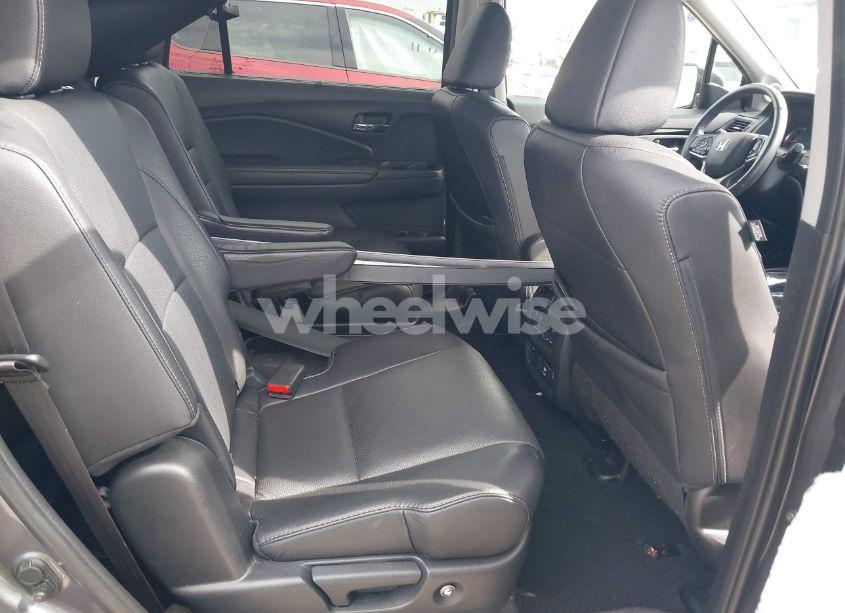 Photo 8 of 2022 Honda Pilot AWD ELITE (VIN 5FNYF6H04NB025212)