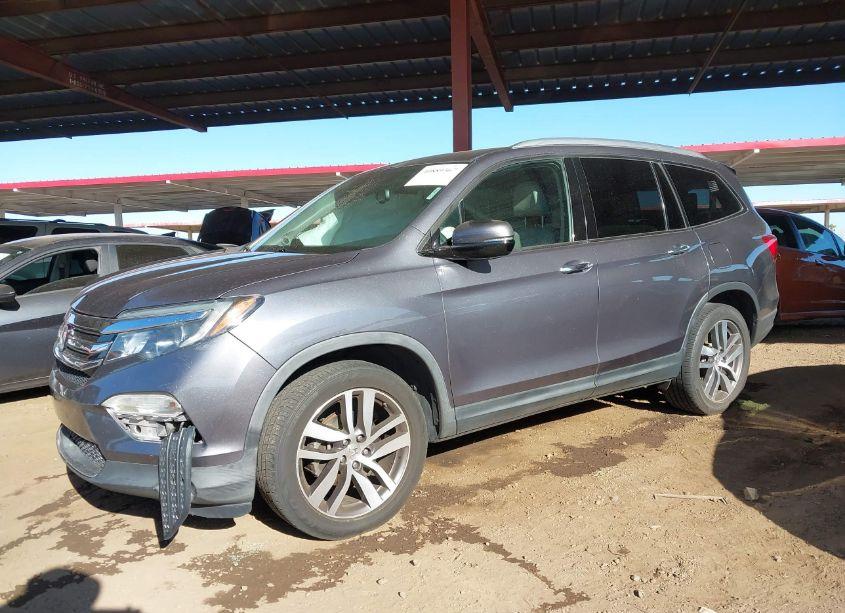 Photo 2 of 2016 Honda Pilot ELITE (VIN 5FNYF6H05GB101314)