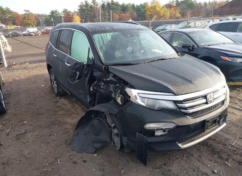 2017 Honda Pilot ELITE (VIN 5FNYF6H05HB037292) main photo