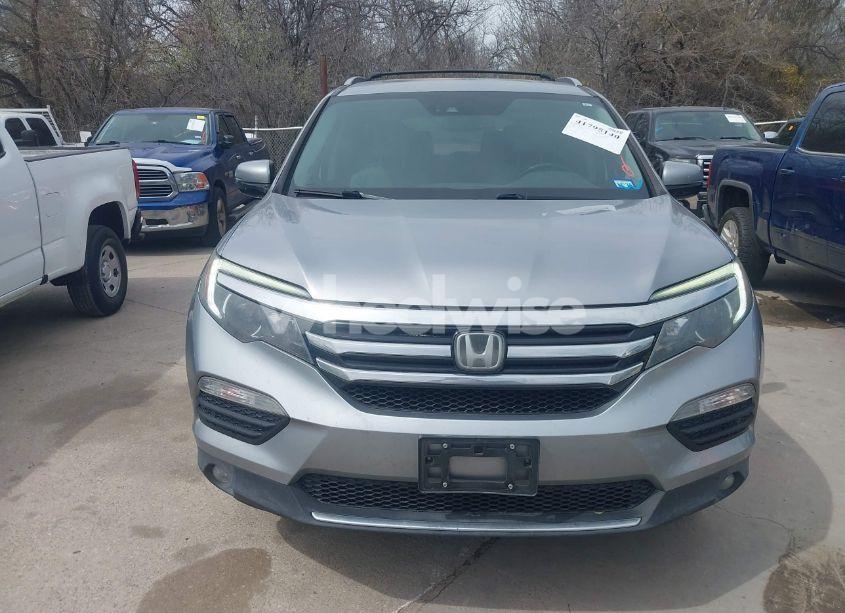 Photo 12 of 2017 Honda Pilot ELITE (VIN 5FNYF6H05HB049099)