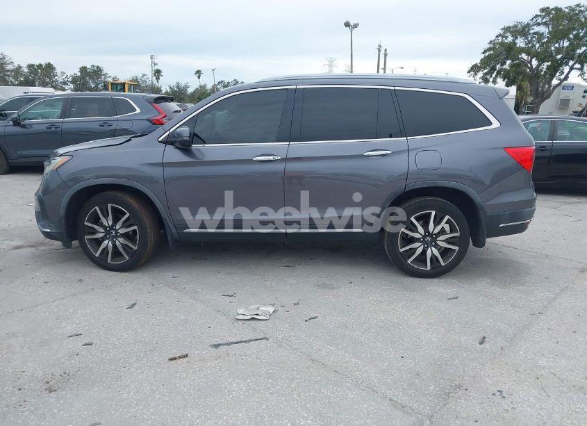 Photo 14 of 2019 Honda Pilot ELITE (VIN 5FNYF6H05KB013551)