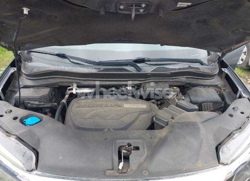 Photo 10 of 2016 Honda Pilot ELITE (VIN 5FNYF6H06GB024758)