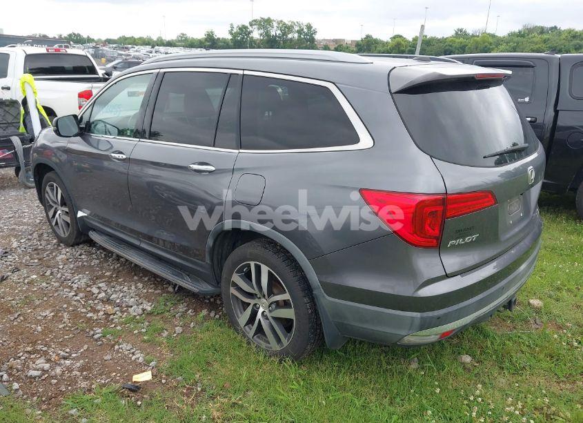 Photo 3 of 2016 Honda Pilot ELITE (VIN 5FNYF6H06GB024758)