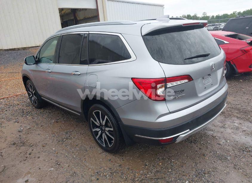Photo 3 of 2019 Honda Pilot ELITE (VIN 5FNYF6H06KB025417)