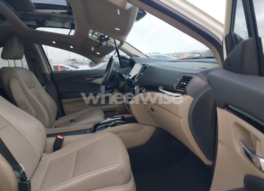 Photo 5 of 2019 Honda Pilot ELITE (VIN 5FNYF6H06KB026714)