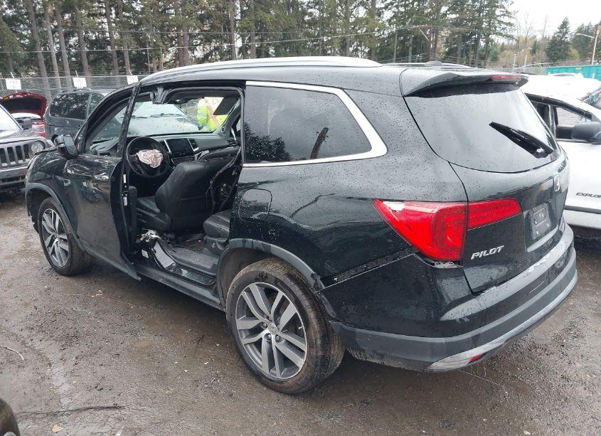 Photo 3 of 2016 Honda Pilot ELITE (VIN 5FNYF6H07GB072527)