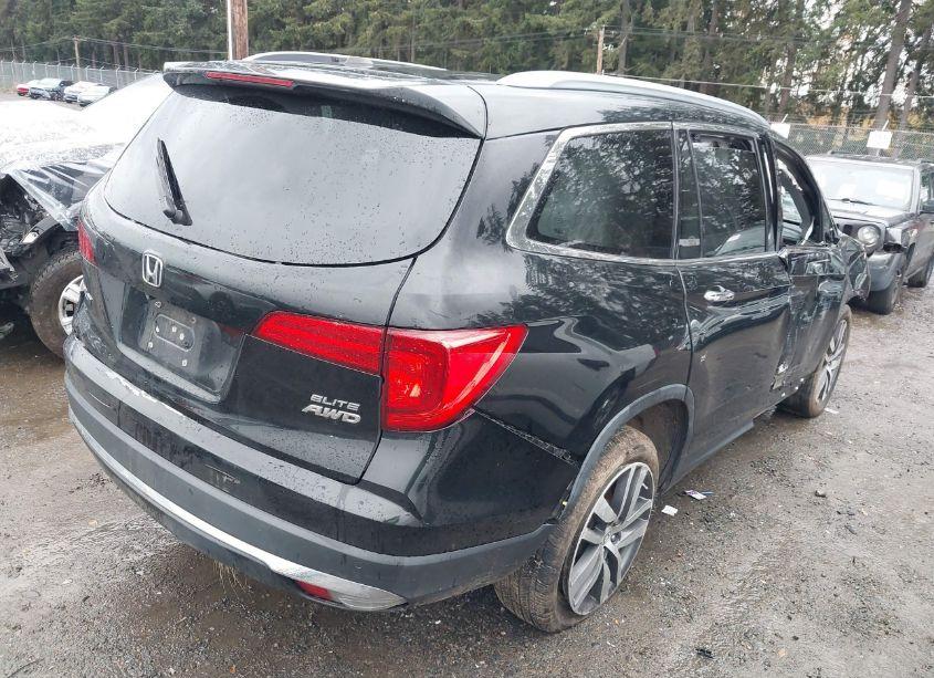 Photo 4 of 2016 Honda Pilot ELITE (VIN 5FNYF6H07GB072527)