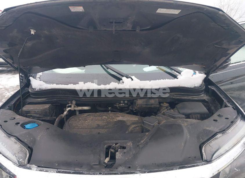 Photo 10 of 2017 Honda Pilot ELITE (VIN 5FNYF6H07HB013155)