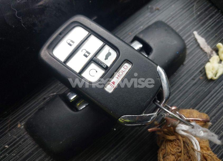 Photo 11 of 2017 Honda Pilot ELITE (VIN 5FNYF6H07HB013155)