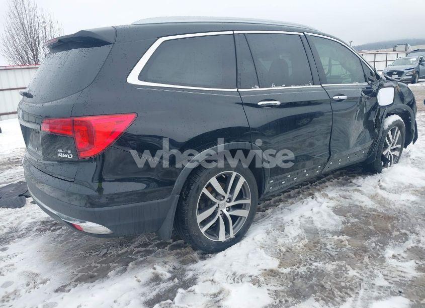 Photo 4 of 2017 Honda Pilot ELITE (VIN 5FNYF6H07HB013155)