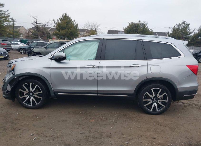 Photo 14 of 2019 Honda Pilot ELITE (VIN 5FNYF6H07KB005483)