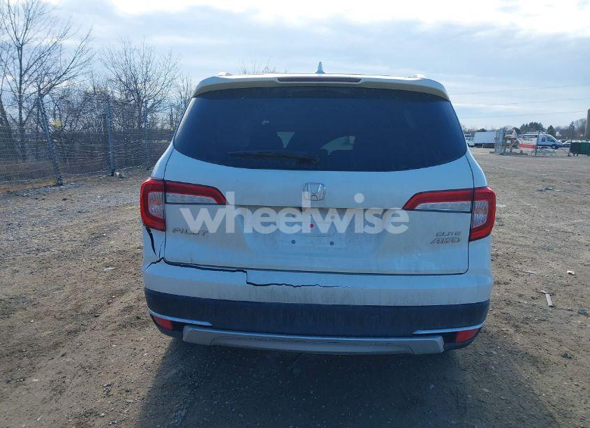 Photo 17 of 2019 Honda Pilot ELITE (VIN 5FNYF6H07KB060242)