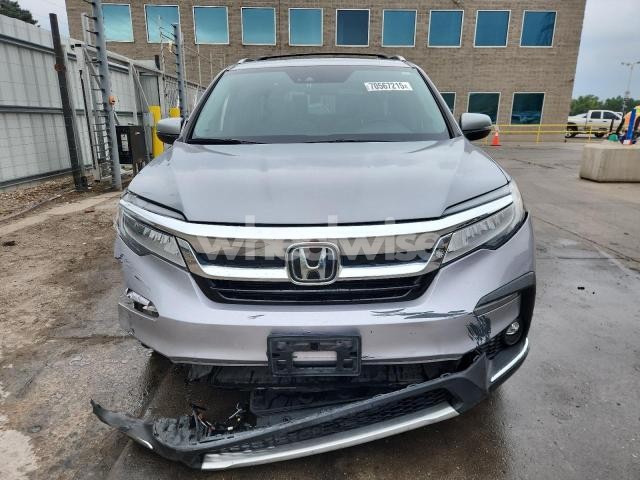 Photo 9 of 2019 HONDA PILOT ELITE (VIN 5FNYF6H07KB095430)