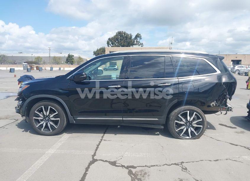 Photo 15 of 2022 Honda Pilot AWD ELITE (VIN 5FNYF6H07NB014527)