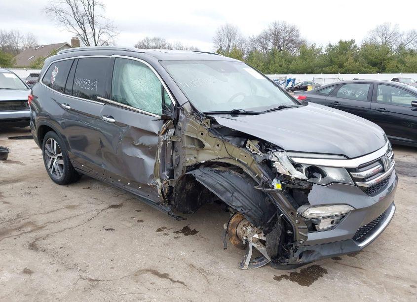 Photo 6 of 2016 Honda Pilot ELITE (VIN 5FNYF6H08GB024728)