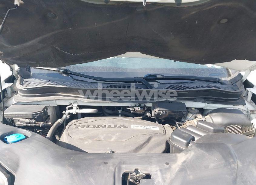 Photo 10 of 2016 Honda Pilot ELITE (VIN 5FNYF6H08GB100464)