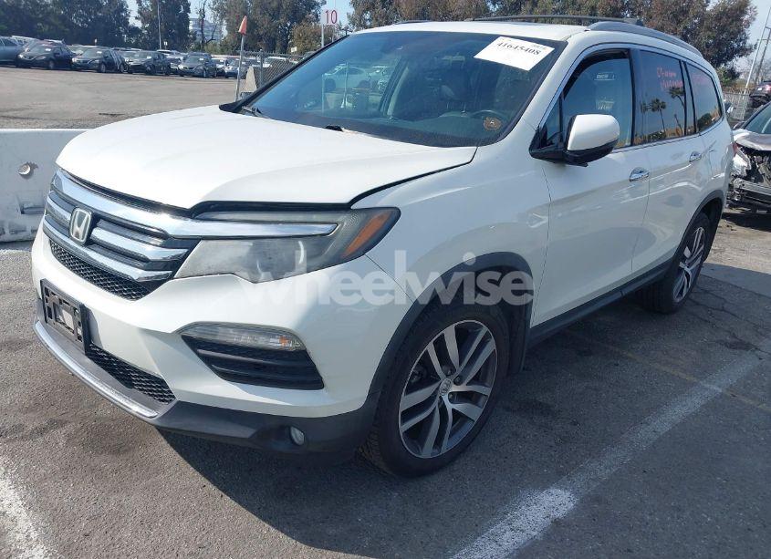 Photo 2 of 2016 Honda Pilot ELITE (VIN 5FNYF6H08GB100464)
