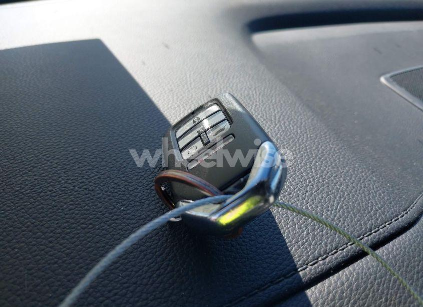 Photo 11 of 2017 Honda Pilot ELITE (VIN 5FNYF6H08HB001161)