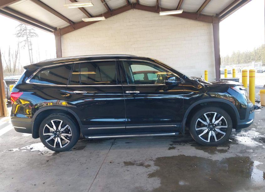 Photo 13 of 2022 Honda Pilot AWD ELITE (VIN 5FNYF6H08NB024564)