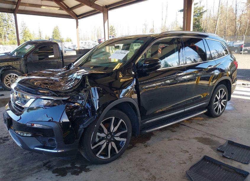 Photo 2 of 2022 Honda Pilot AWD ELITE (VIN 5FNYF6H08NB024564)