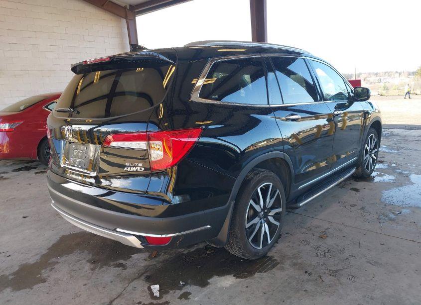 Photo 4 of 2022 Honda Pilot AWD ELITE (VIN 5FNYF6H08NB024564)