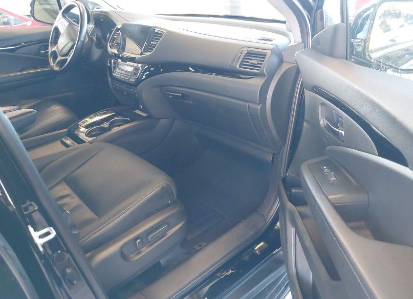 Photo 5 of 2022 Honda Pilot AWD ELITE (VIN 5FNYF6H08NB024564)