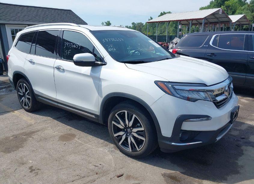 2021 Honda Pilot AWD ELITE (VIN 5FNYF6H09MB000577) main photo