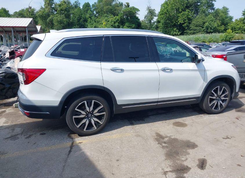 Photo 13 of 2021 Honda Pilot AWD ELITE (VIN 5FNYF6H09MB000577)